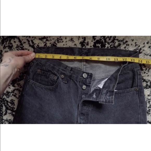 SOLD Vintage Levi’s 501 Jeans - Picture 5 of 11